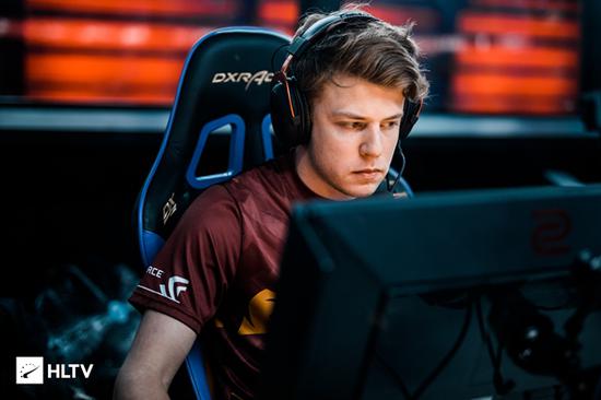 Tarzan 扎克的超级秀英雄首秀 Anyone's Legend 3-1 Top Esports 获得德玛西亚杯冠军