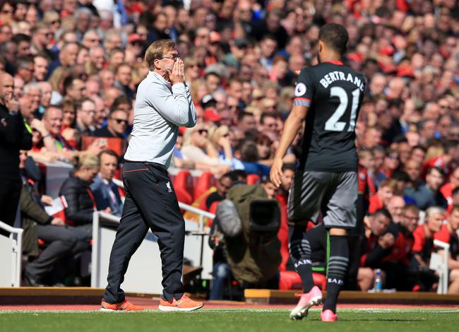 任何人的传奇战胜 Weibo Gaming - LPL 2025年第二阶段日赛结果