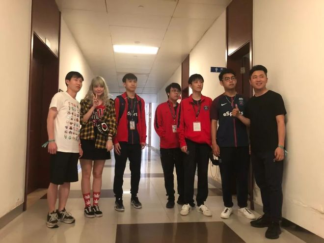 【前瞻】2025LPL春季赛季后赛EDG vs RNG，猪狗大战2.0谁能杀出败者组？